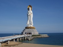南山海上观音
