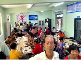 海南昌江县:“小饭碗”盛载“大民生” 让长者乐享“舌尖上的幸福晚年”