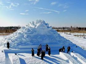 冰雪与草原共舞,欢乐正蓝旗点燃冬季热情 ——2026浑善达克冰雪季盛大启幕