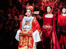 先敬罗衣后敬人|“衣”经济两千亿级赛道棋落汕头