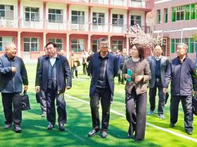 “大手”牵“小手”,让传统文化在校园落地生根