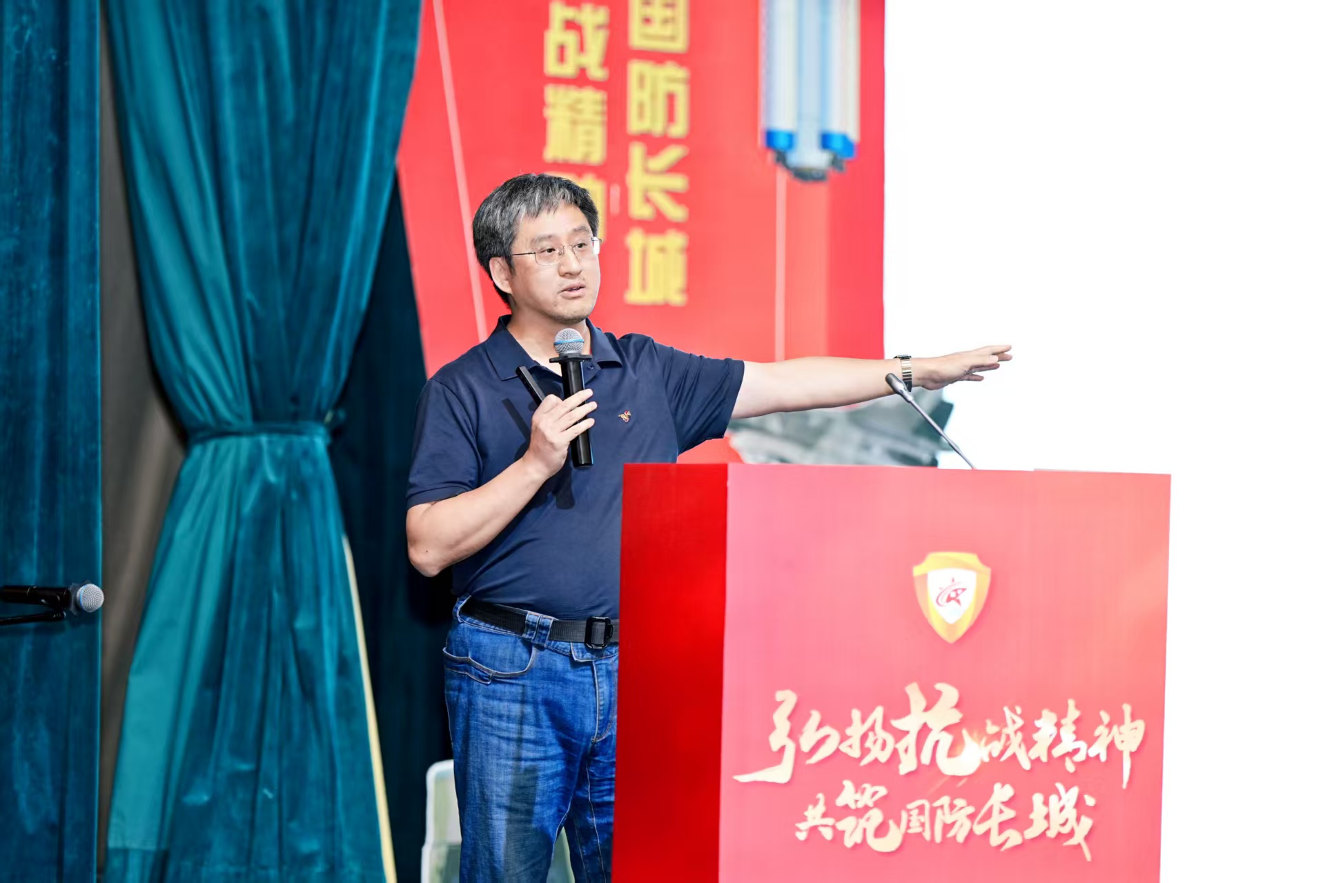 从抗战精神到强军梦想 云南国防主题大会昆明举行-图片4
