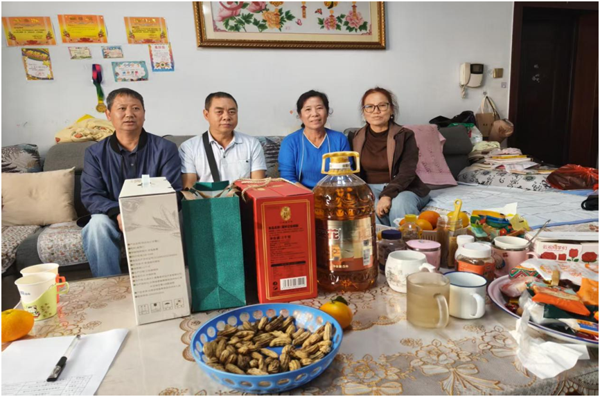 元谋县林业和草原局开展老年节退休老干部走访慰问活动-图片1