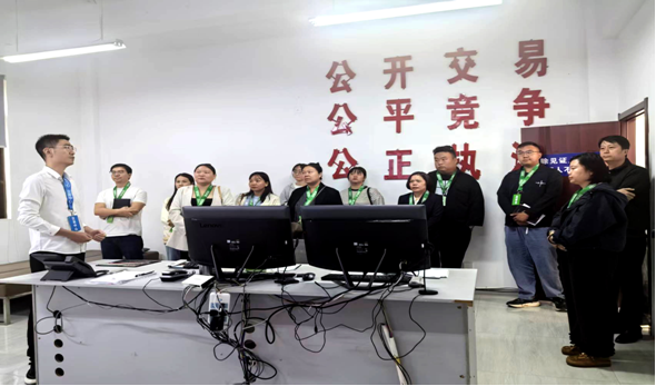 云南省元谋县举办公共资源交易服务开放日活动-图片1