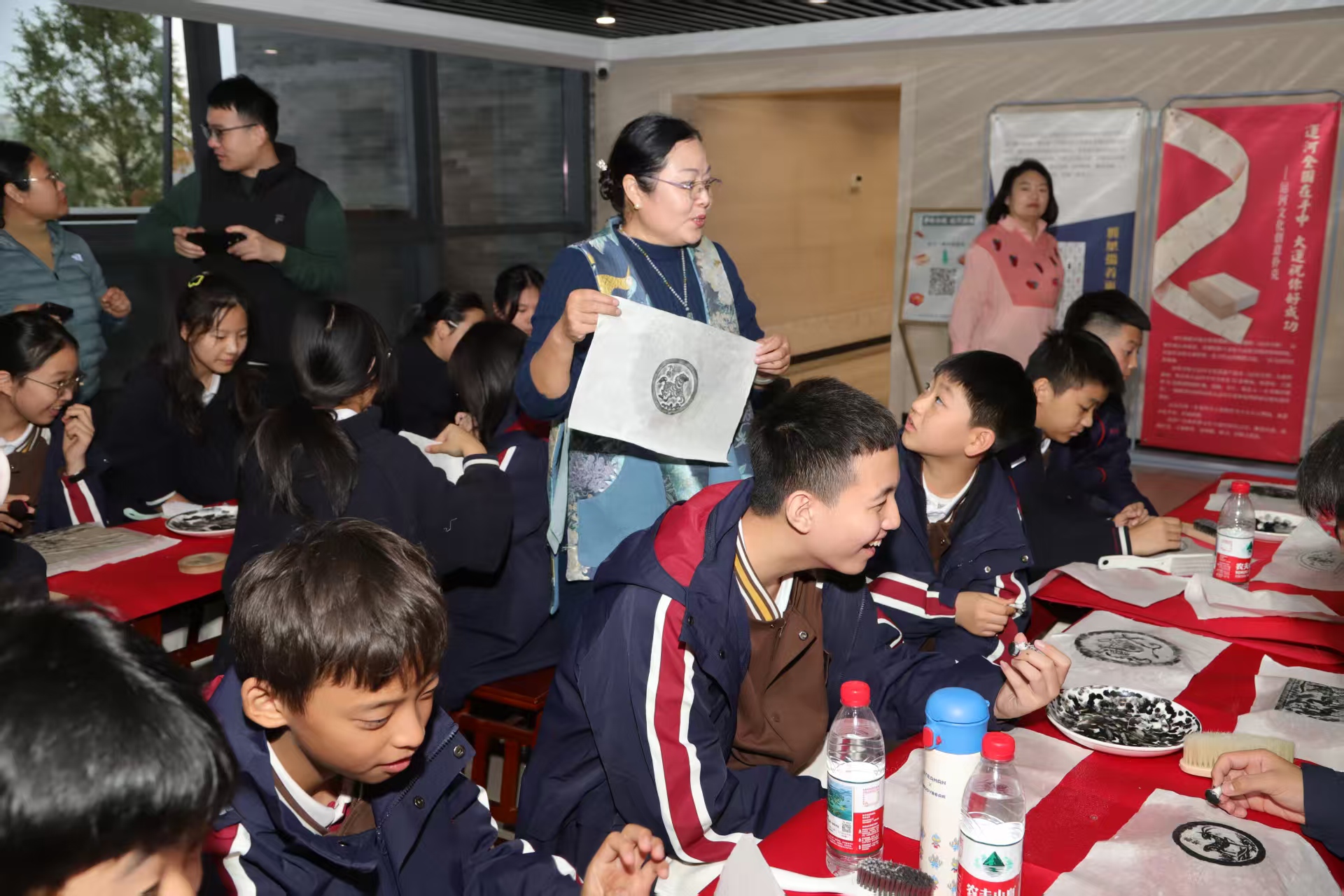 “探寻非遗奥秘,传承运河技艺”金石传拓技艺 走进山东济宁河道总督署展示馆-图片2