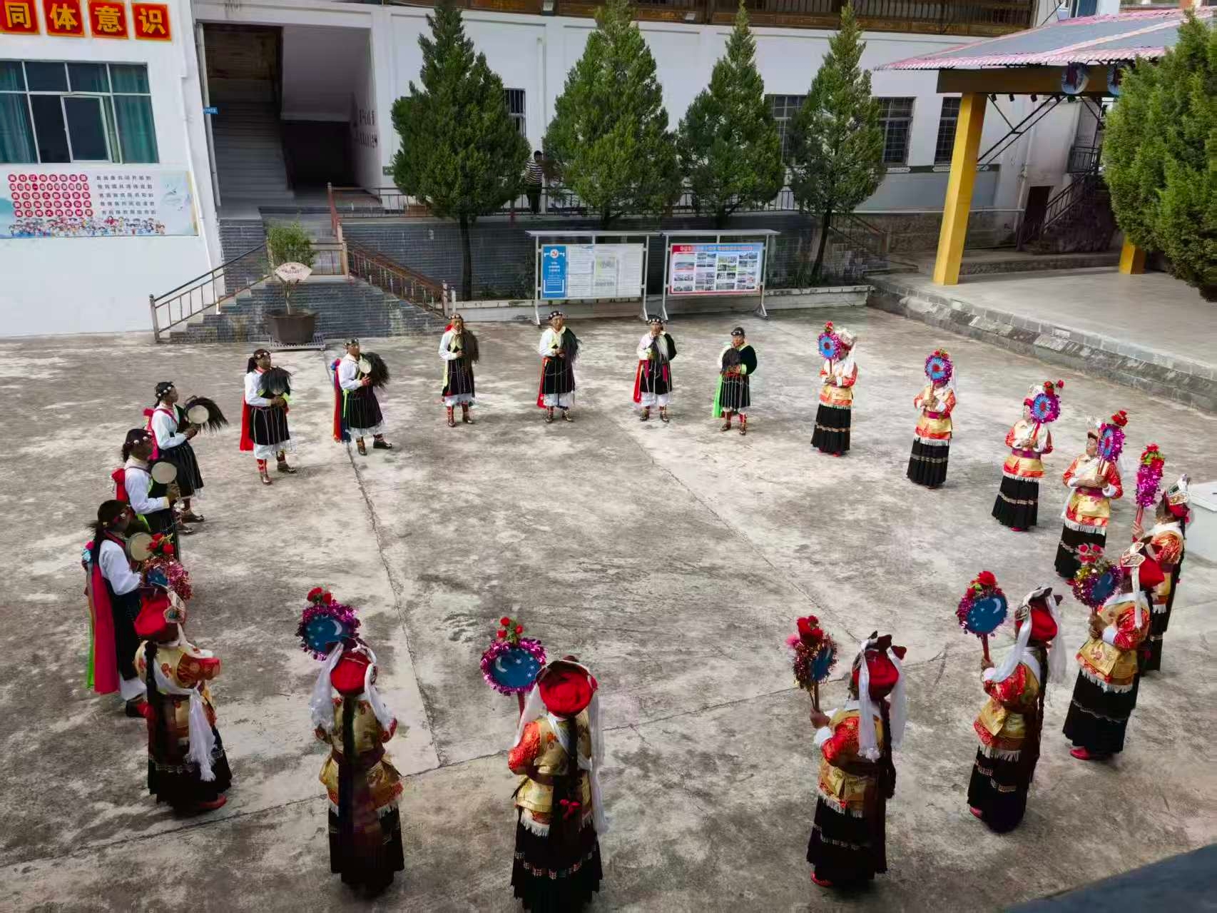 千年舞步,高原回响:迪庆热巴的非遗传承之路-图片1