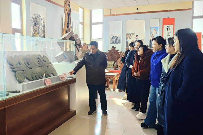 走进枣庄瑞琴艺术馆——枣庄市女企业家商会主题党日别样精彩-图片5