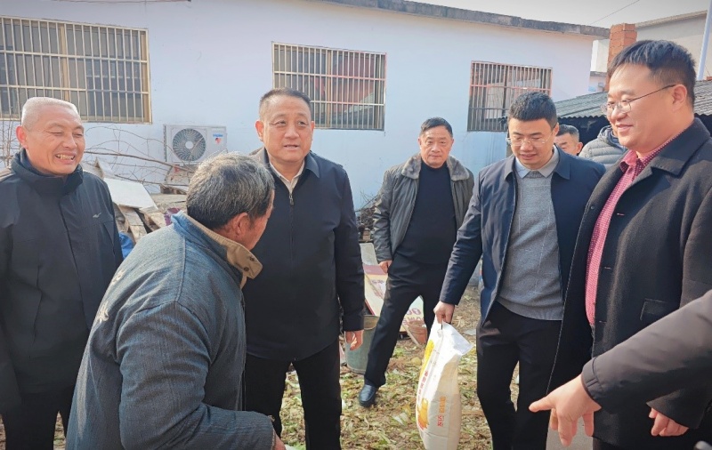 爱心汇聚暖寒冬，走访慰问传温情——枣庄市汽车行业协会走访慰问残疾人家庭和困难群众-图片5