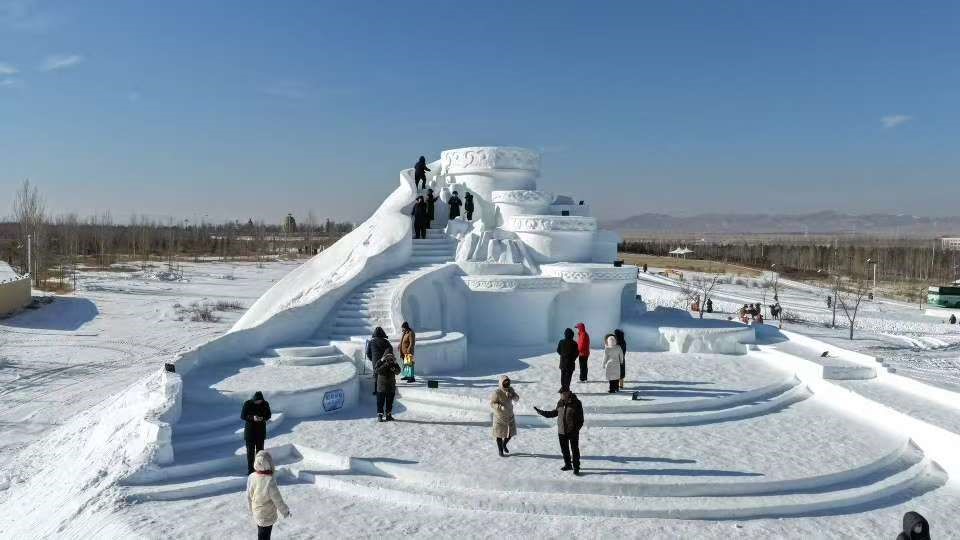 冰雪与草原共舞,欢乐正蓝旗点燃冬季热情 ——2026浑善达克冰雪季盛大启幕-图片2