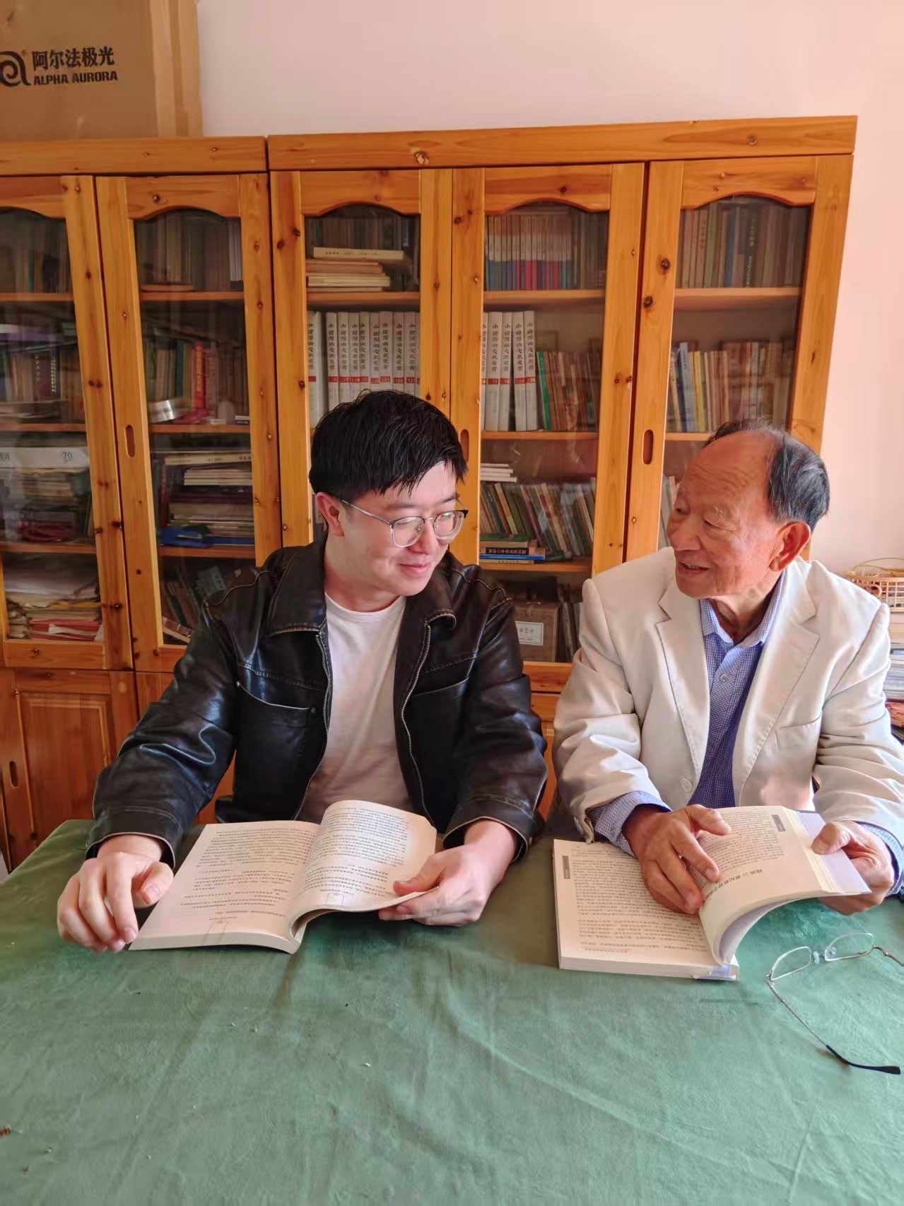 骆小所的语言观：对语言学危机与“再生”的理论与实践-图片2