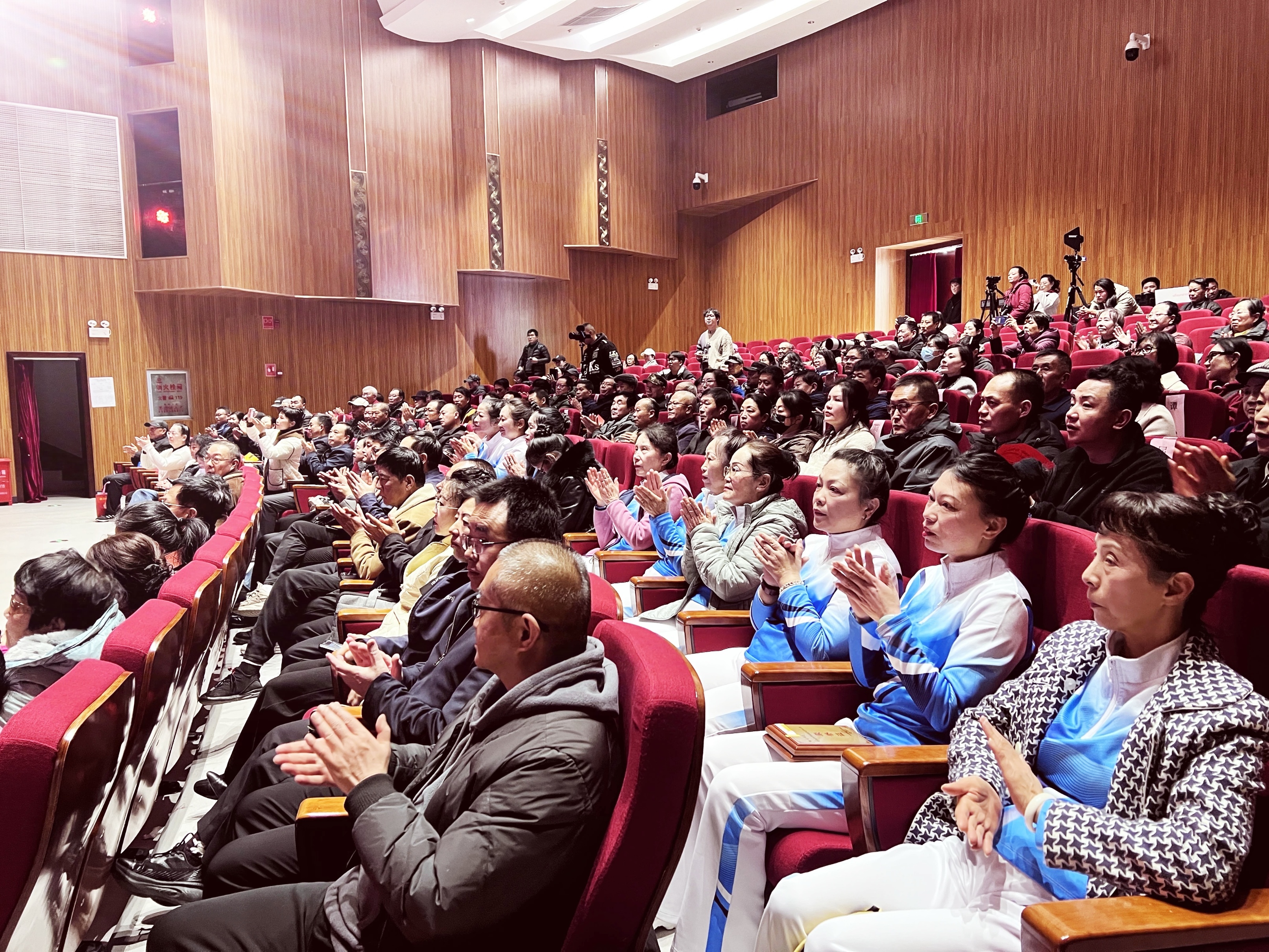 银龄绽芳华，时代奏强音：云南老年文体盛宴贺新春-图片2