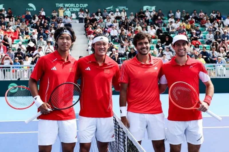 中国成功晋级戴维斯杯世界Ⅰ组，张之臻单双打建功！-图片1