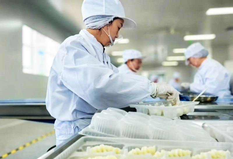 山西“大同好粮”添年味：左云“英盈”玻璃蒸饺在大同古城热销-图片1