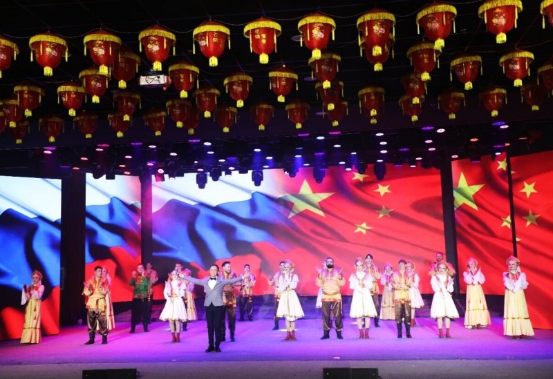 “贝加尔宝石专场”与“康巴诺尔冰雪”交融-图片3