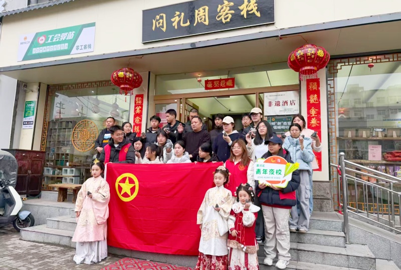 非遗庆新春 指尖塑传承 洛阳市瀍河区团委联合区有关单位举办陶马·泥塑新春体验活动-图片1