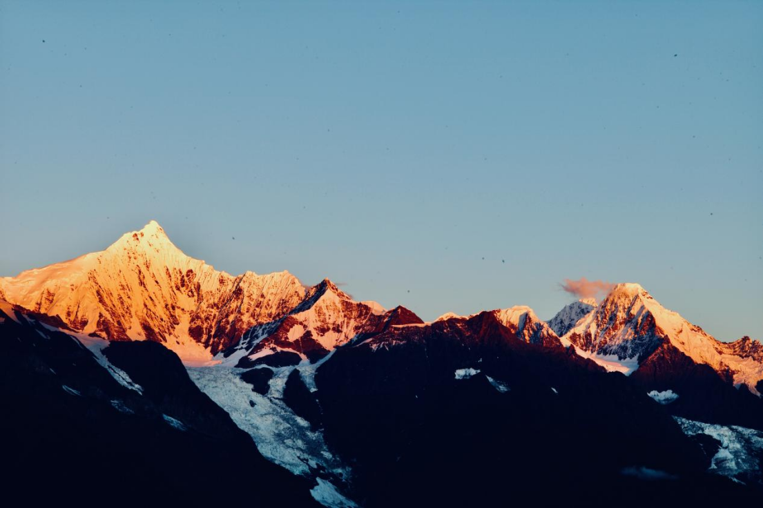 山河入笔，哲思入心：读计毅彪《大美山川 梦幻神州》-图片1