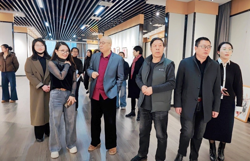 榴域芳华——薛城区第二届女画家作品展盛大开幕-图片8