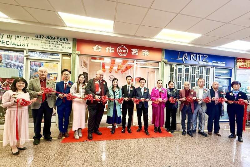 湘茶品牌走进北美 湖南省茶业集团多伦多专营店开业-图片3
