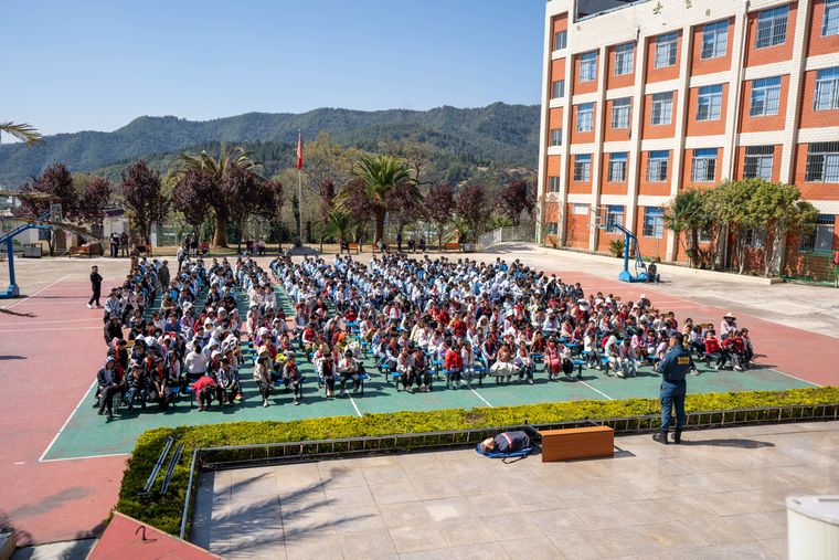 模拟法庭进校园:一场润物无声的法治护水课-图片2