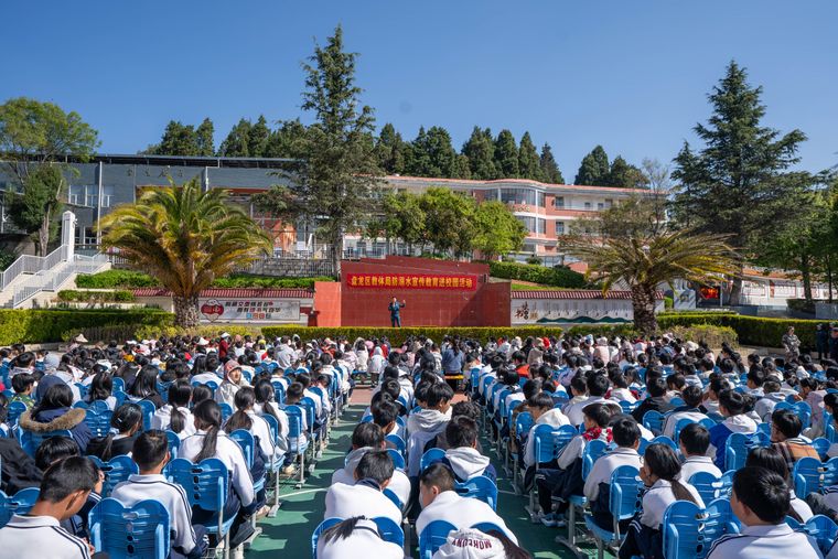 模拟法庭进校园:一场润物无声的法治护水课-图片2