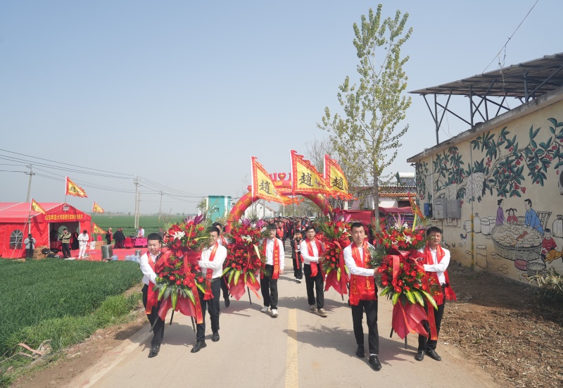 慎终追远承祖德 同心聚力续家风 ——2026山东峄县大河涯赵氏清明祭祖大典圆满举行-图片8
