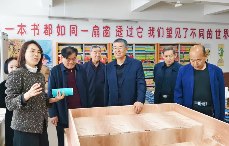 “大手”牵“小手”，让传统文化在校园落地生根-图片2