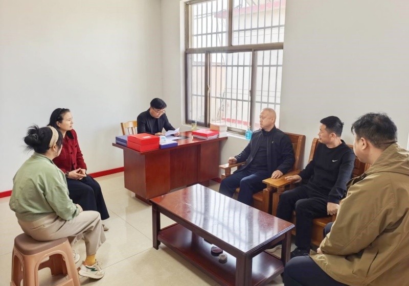 税郭镇人大代表小组开展代表接待日活动-图片3