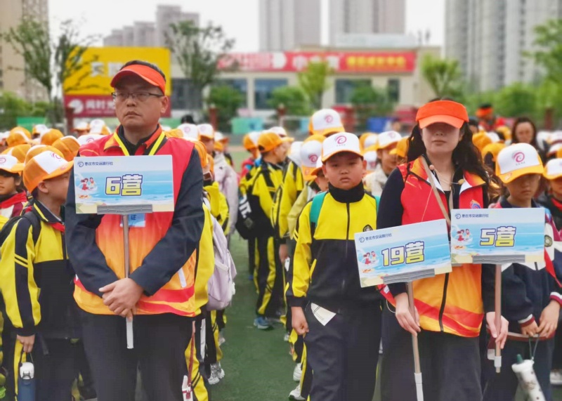 行走的课堂，最美的遇见 ——枣庄交运旅行社组织800余名师生赴日照研学-图片2