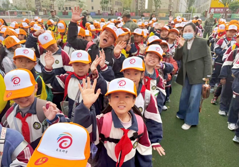 行走的课堂，最美的遇见 ——枣庄交运旅行社组织800余名师生赴日照研学-图片4