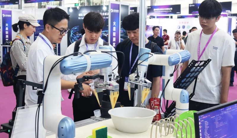 越疆：可信赖的具身智能，一份从场景中走出来的信任状-图片6