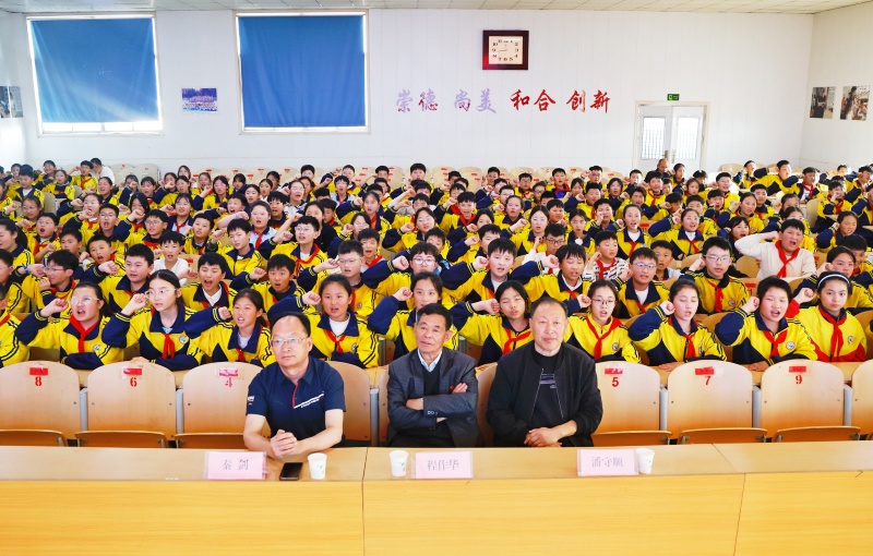 学礼仪·润童心｜峄城区实验小学开展公益文明礼仪课堂活动-图片4