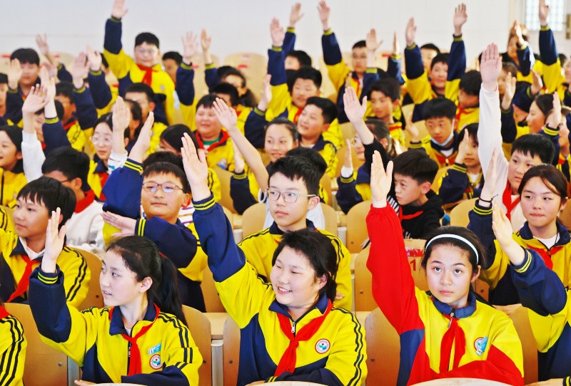 学礼仪·润童心｜峄城区实验小学开展公益文明礼仪课堂活动-图片7