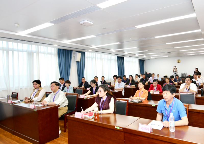 以媒为桥 向世界讲好广西故事 ——海外华文新媒体高级人才研修班侧记-图片2