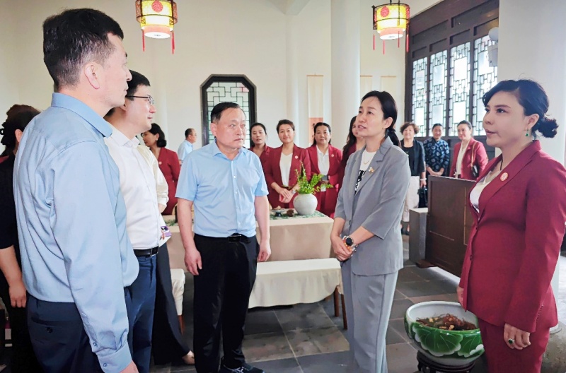 深耕巾帼商事 赋能产业发展 枣庄市工商联深入薛城区调研女企业家商会建设工作-图片5