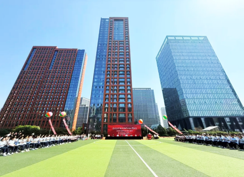 青春为中国式现代化挺膺担当|明星小学学子亮相中山区示范性入团仪式 少年风采惊艳全场-图片1