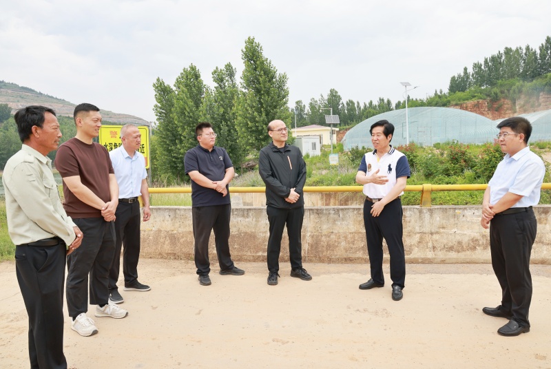 山东省枣庄市市中区人大领导带队赴税郭镇调研-图片3